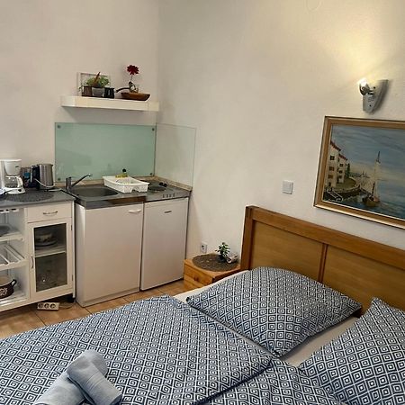 Apartments Marija Malinska Εξωτερικό φωτογραφία