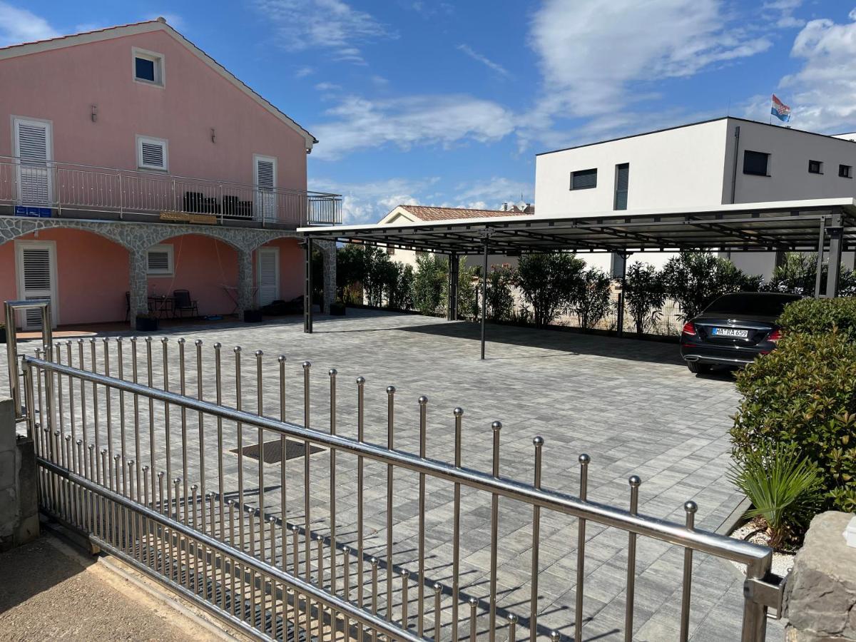 Apartments Marija Malinska Εξωτερικό φωτογραφία