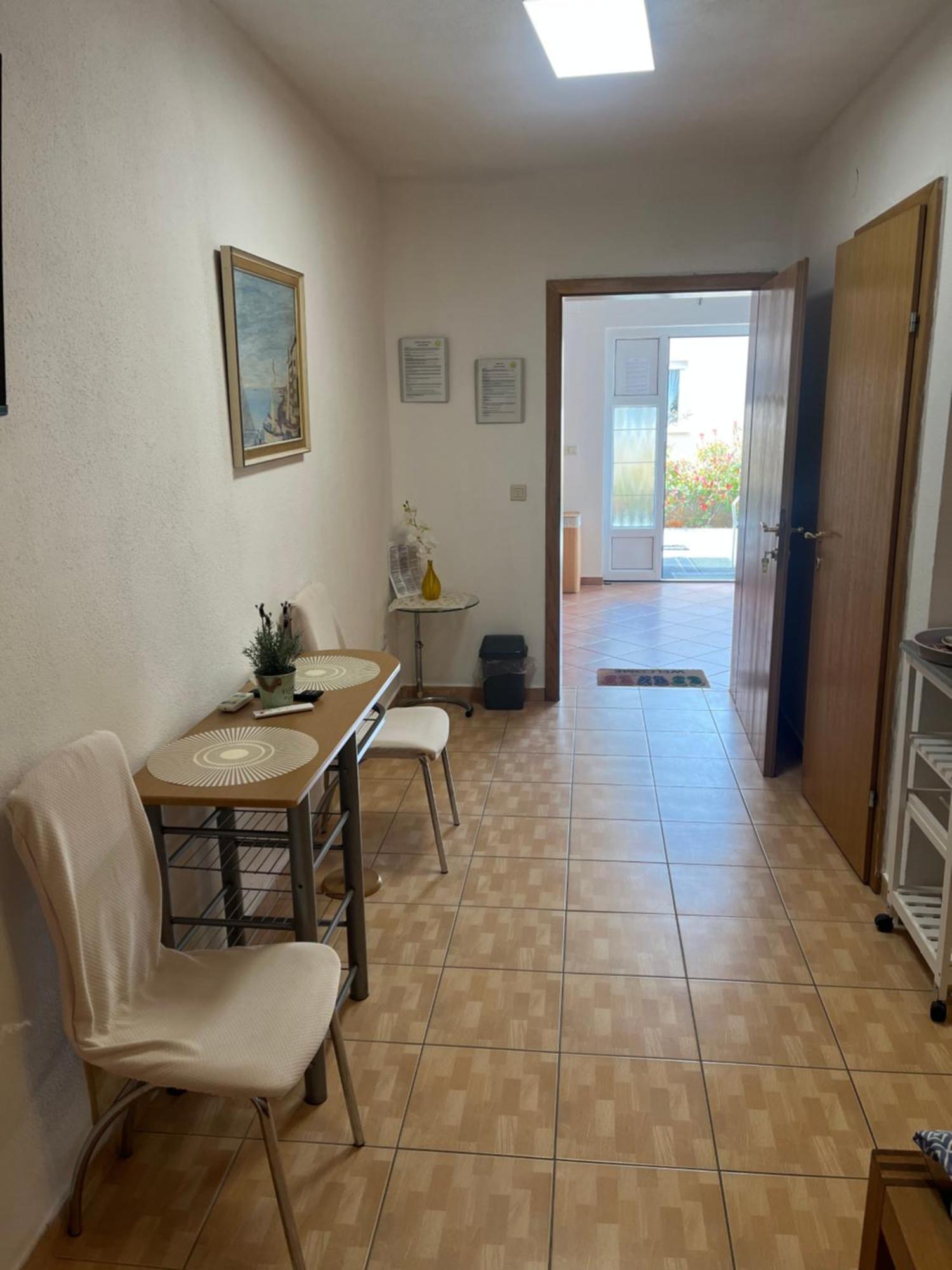 Apartments Marija Malinska Εξωτερικό φωτογραφία